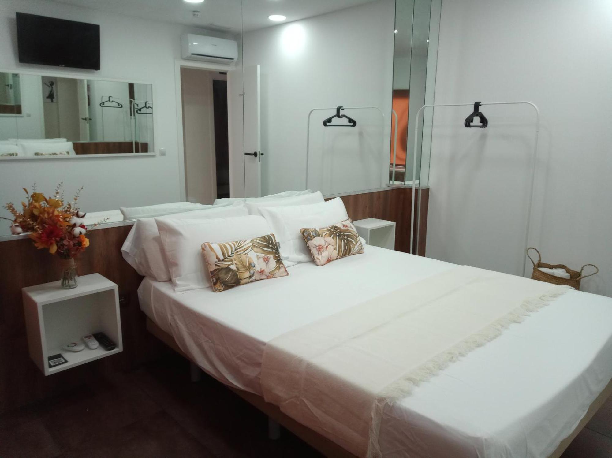 Dreams Low Cost Madrid Habitación foto